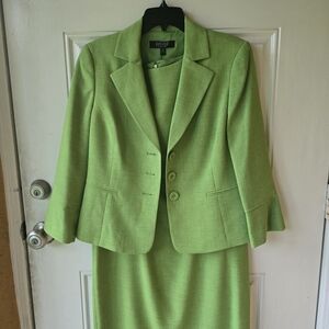 Kasper Women’s Lime Green Tailored Blazer Set